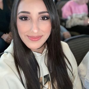 Meet your Posher, Gabby